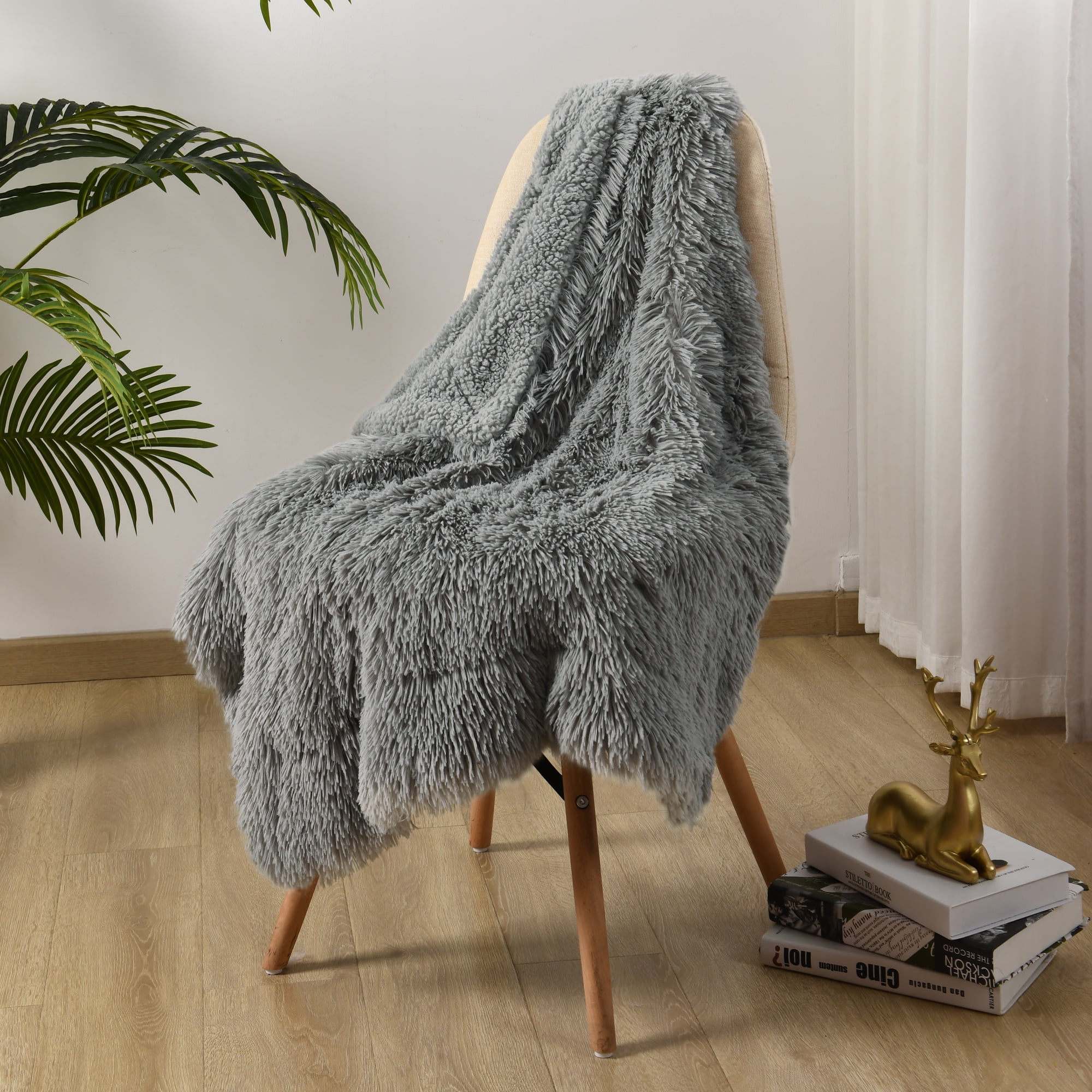 Softlife Dog Blanket for Couch Bed, Cozy Reversible Fleece Dog Blanket