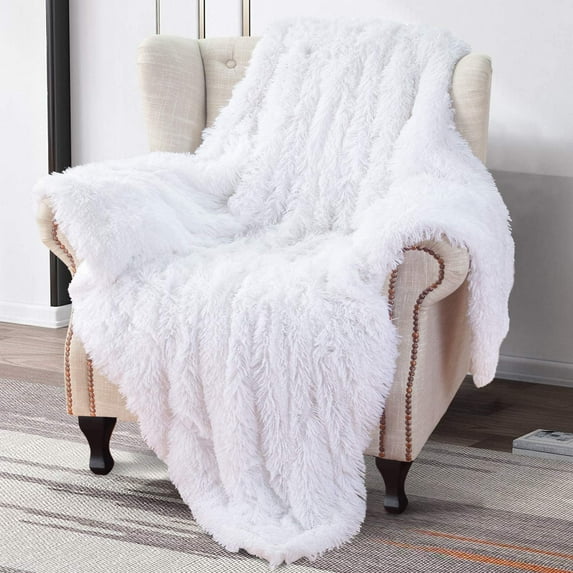 Softlife Extra Soft Faux Fur Throw Blanket with Sherpa Warm Underside,50"x60",White