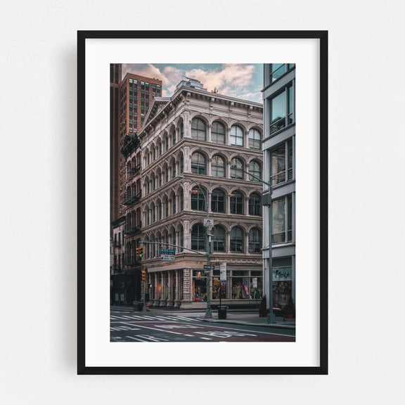 Soho Architectural 12 - Manhattan New York Photography Architecture City Cityscape Street Photography Vintage Black Framed Wall Art Print 5 x 7 inches