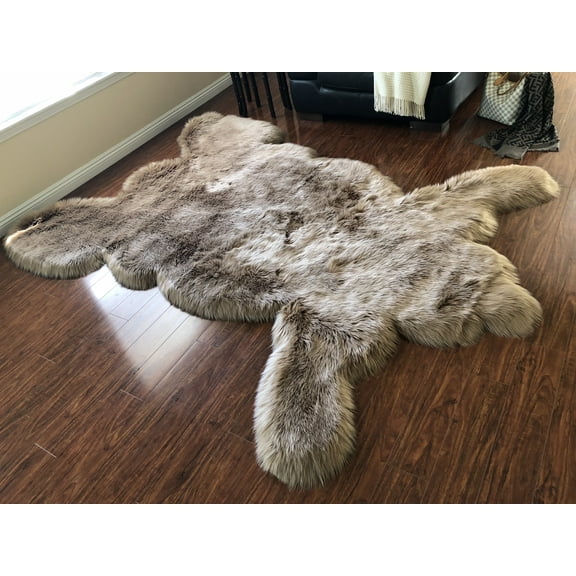 Soho Luxurious Faux Bearskin Pelt Camel Shag Area Rug