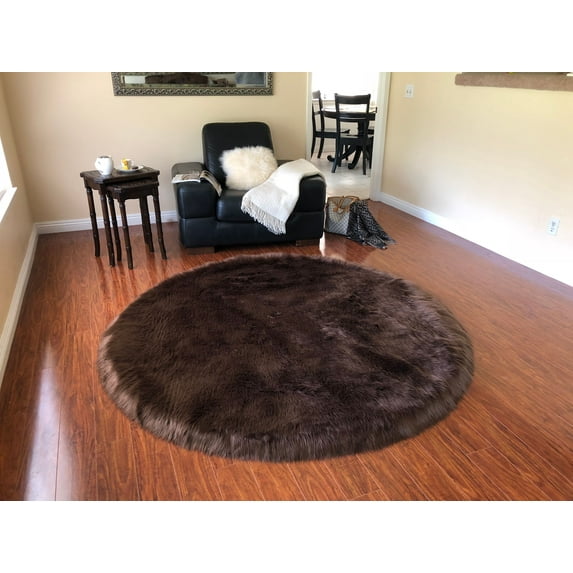 Soho Luxurious Faux Sheepskin Round Shape Brown Shag Area Rug