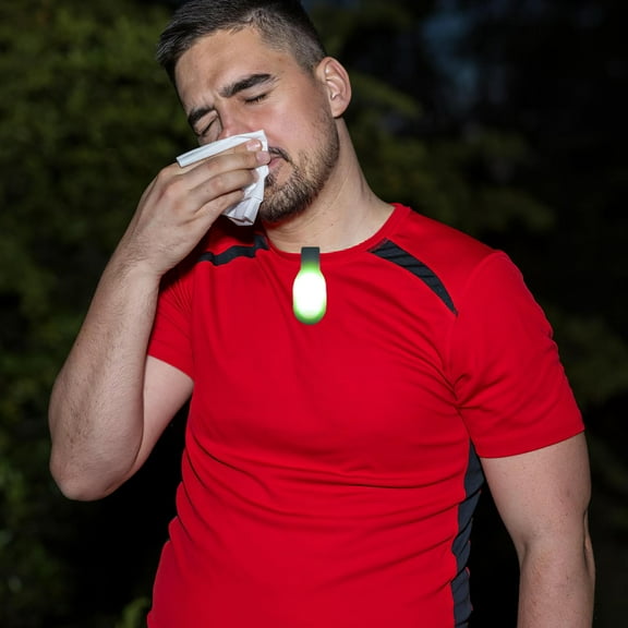 Soimiss 2Pcs Outdoor LED Clip on Flashlight with Hands Free Magnetic Clip for Safety