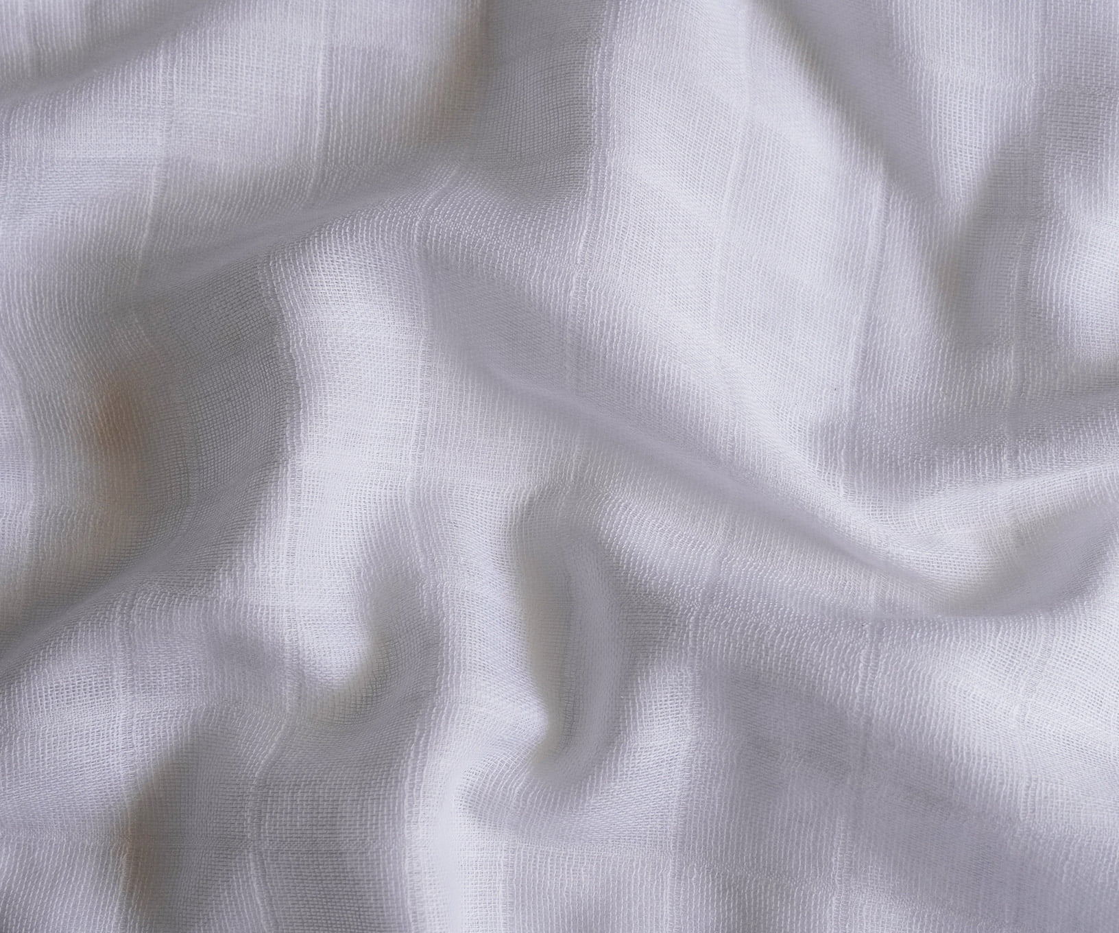 Soimoi White 100% Cotton Muslin Fabric - 46 Inch Wide x 5 Yards | Lightweight, Sheer & Versatile Material for Quilting, Draping, Mockups & Crafts