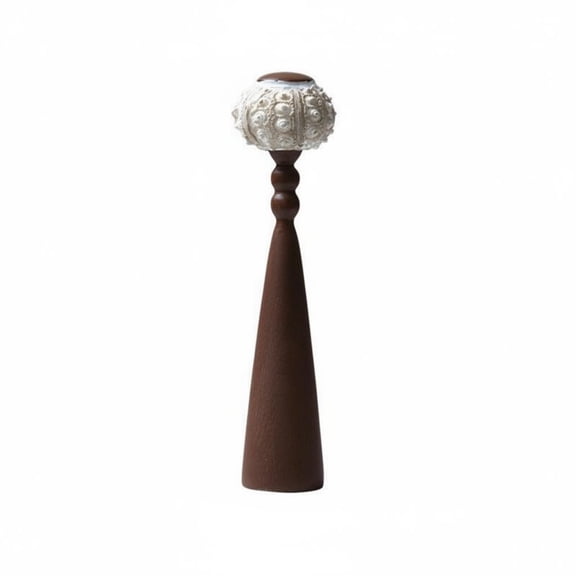 Solace Conch Sculpture Decorative Ornament Tabletop Statue Creative Accent with Artistic Shell-inspired Design Suitable for Home Living Room and Office Decoration