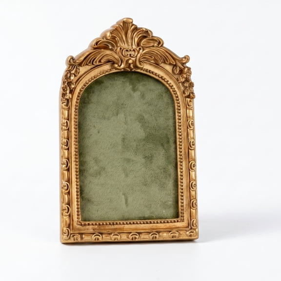 Solace Picture Frame Gold Tabletop Photo Frame Single French Gilded Arch Resin Painted Decorative Stand Suitable for Gift Giving Home Decoration Desktop Display Photography Prop