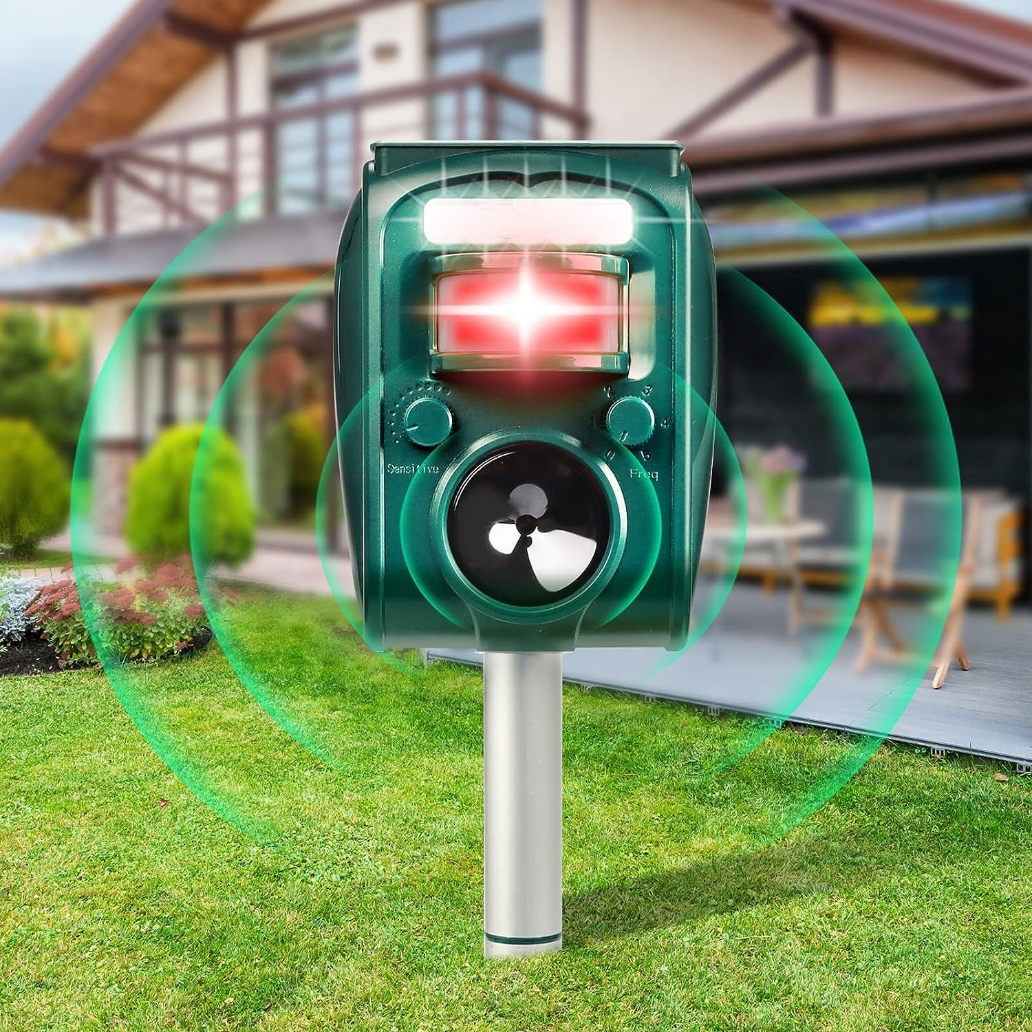 Solar Animal Repeller, Deer Squirrel Cat Repeller with Motion Sensor