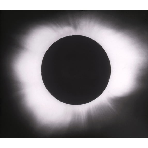 Solar Eclipse with outer Corona Poster Print by Science Source (36 x 24)
