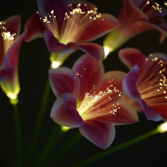 Solar Garden Lights Outdoor, 6 Lily Flowers LightsSolar Firefly Swaying Light with Color Changing LED Lily, Waterproof Decorative Flowers for Decor for Yard, Patio, Pathway, Gifts for Women Mom