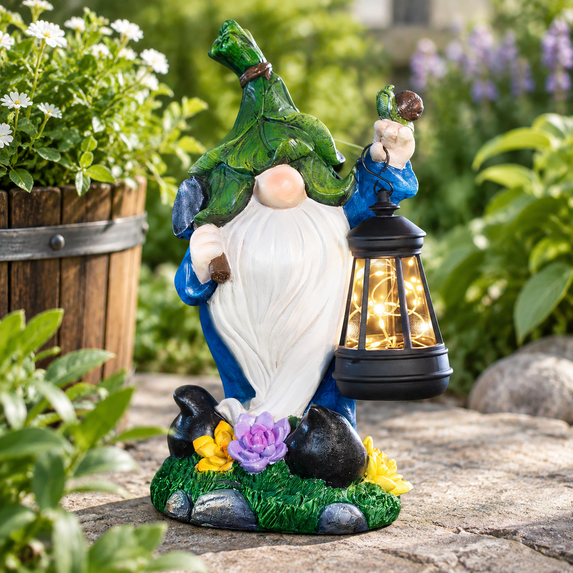 Solar Statue Solar Garden Statue with Shovel, LED Lantern, Leaf Hat, Outdoor Patio ...