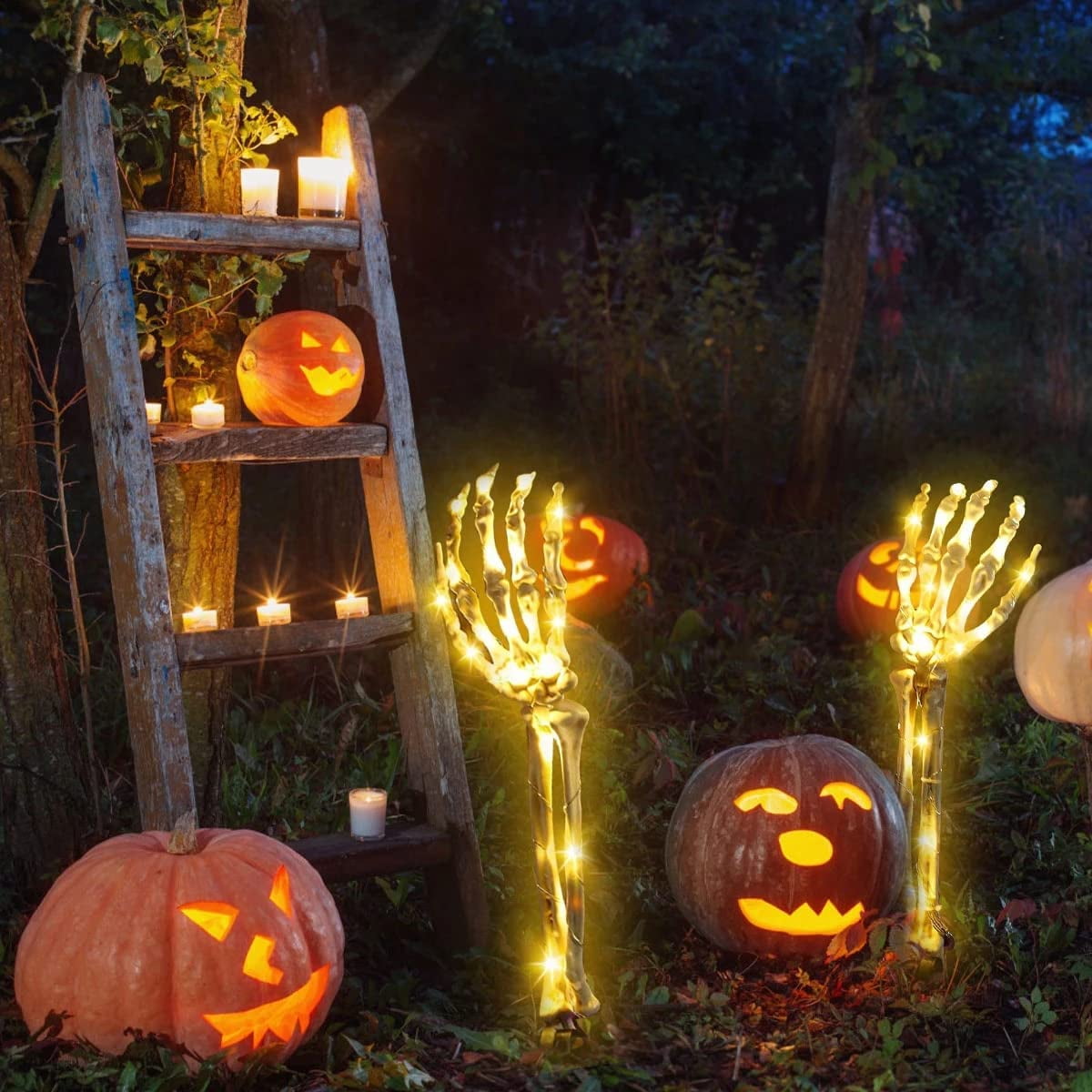 Solar Halloween Skeleton Skull Hand Lights, 40LEDs Hands 8 Mode String Lights, Plastic Scary Halloween Party Props Decoration Outdoor