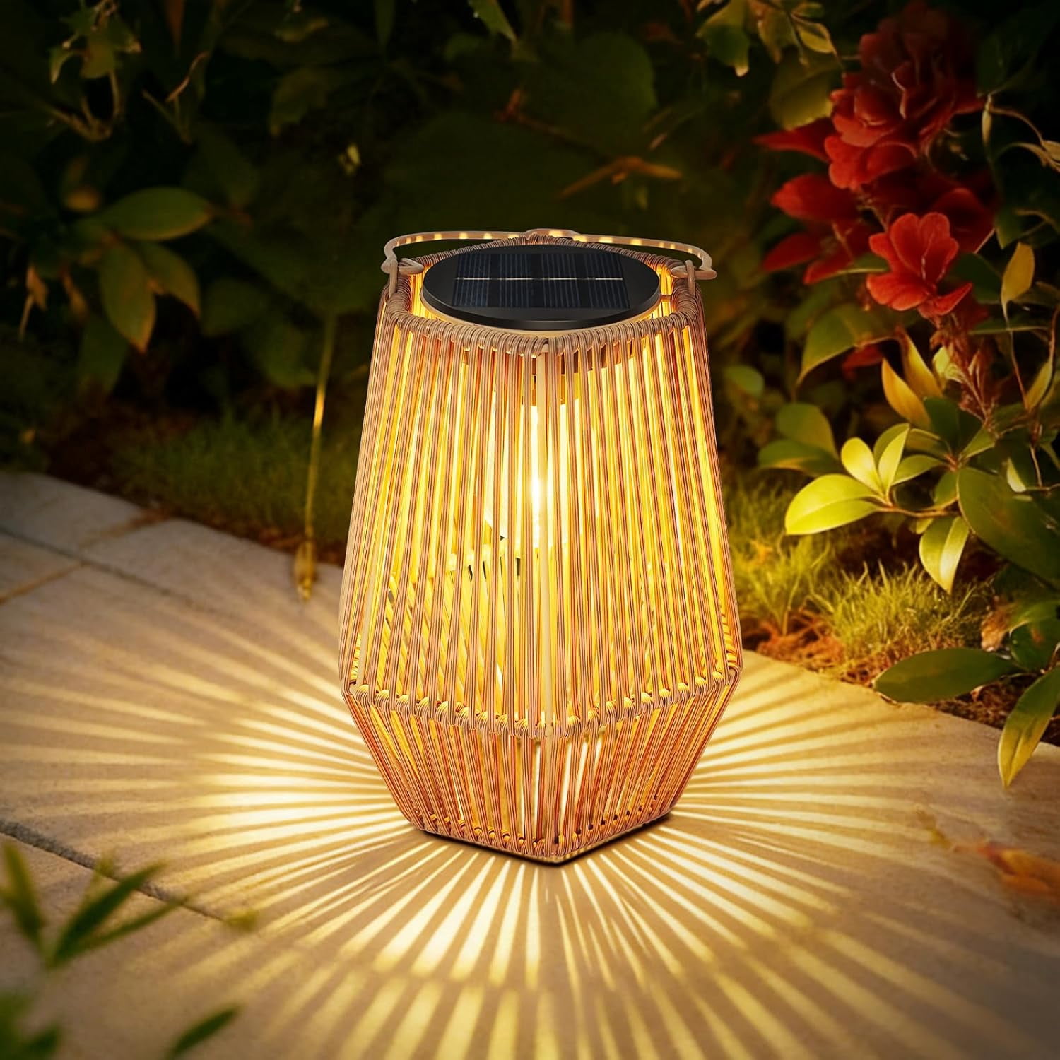 Solar Lanterns Outdoor Waterproof, Hanging Rattan Woven Solar Lights with Auto On/Off, Decorative Gifts for Garden, Yard, Patio, Tree, Porch, Lawn, Pathway & Outside Tabletop Decor
