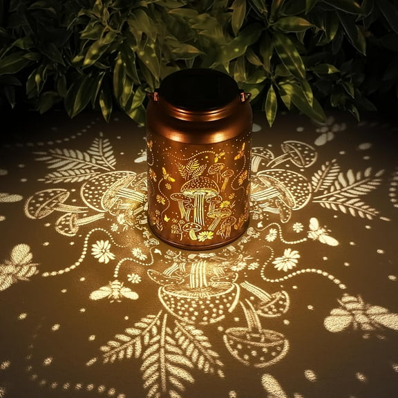 Solar Lanterns Outdoor Waterproof mushroom Garden Decor Gifts for Women Mom Grandma Hanging Solar Lights Metal Solar Decoration Outside for Yard, Patio, Backyard, Porch、Christmas decorations