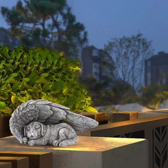 Solar Powered Dog Statue Garden Decor Outdoor Yard Art Resin Lawn Ornament with LED Light Unique Gift Memorial Sculpture Sustainable Solar Energy Night Light