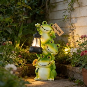 Solar Powered Stacked Frog Figurine Cute Outdoor Frog Statue LED Light 3-Tier Resin Frogs with Welcome Sign & Lotus Automatic Solar Light for Garden, Pond, Patio & Pathway Decoration