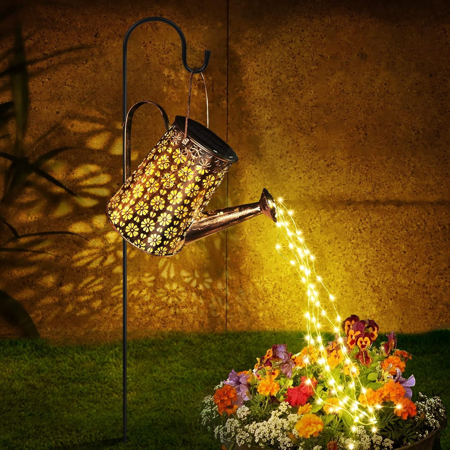 Solar Watering Can with Lights,Solar Outdoor Garden Decor Waterproof ...