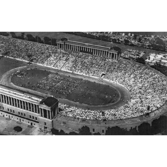 Soldier Field History (24 x 18)