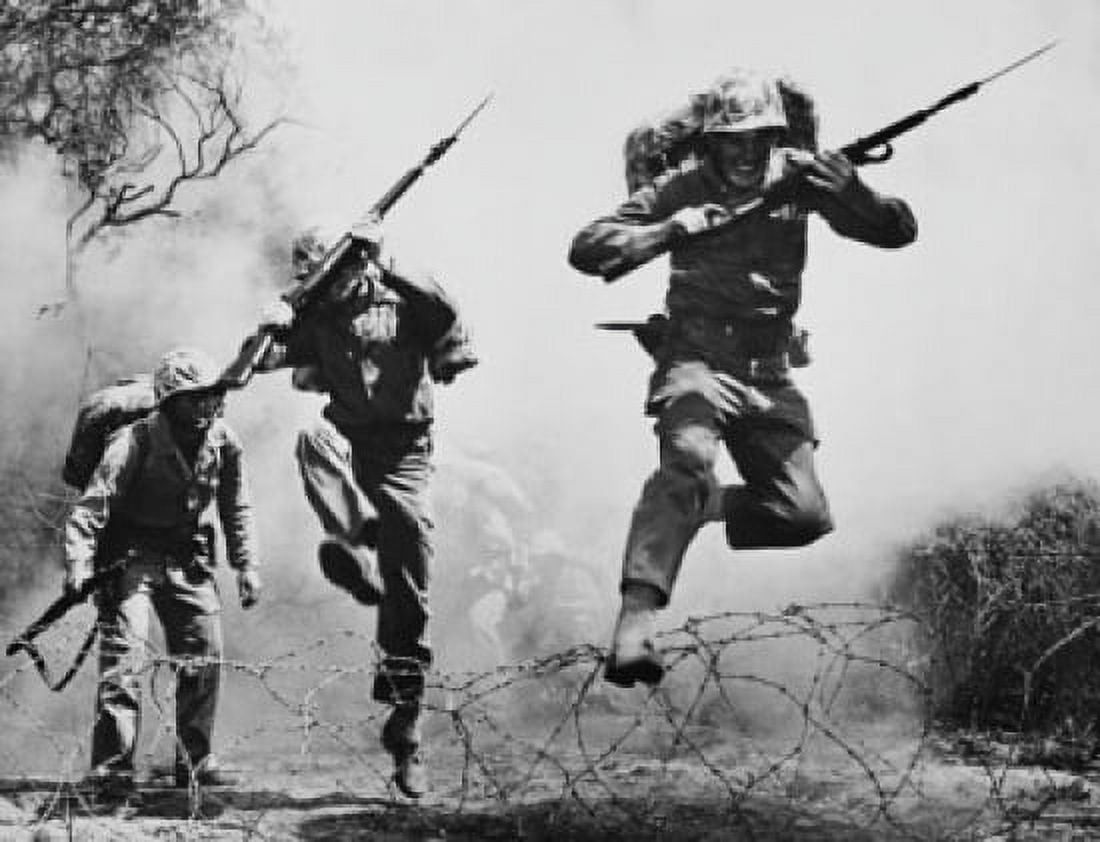 Soldiers at a combat conditioning course US Marine Corps Camp Pendleton California USA Canvas Art - (24 x 36)