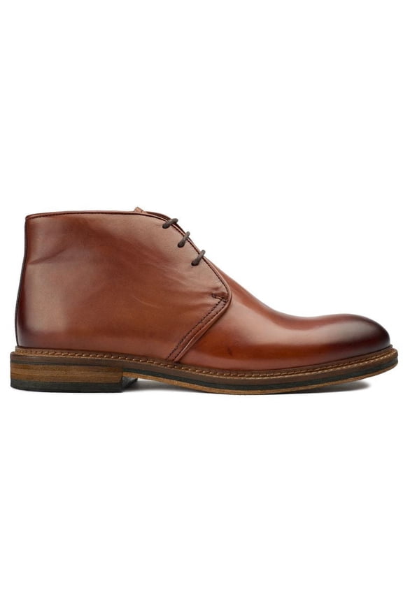 Elvyn Chukka Boots