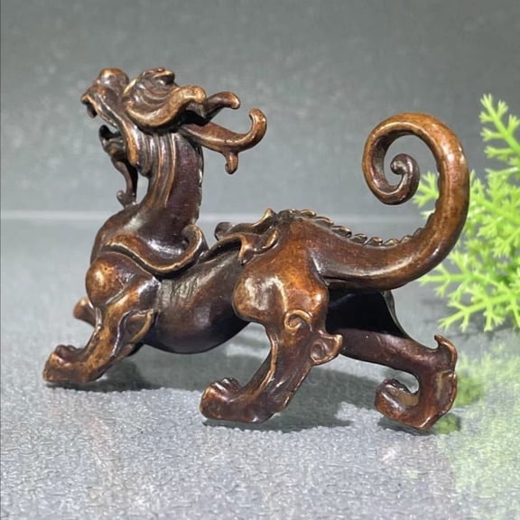 Solid Brass Dragon Pixiu Figurine Vintage Tea Pet Handheld Feng Shui Ornament Japanese Style Desk Decor Collectible Sculpture