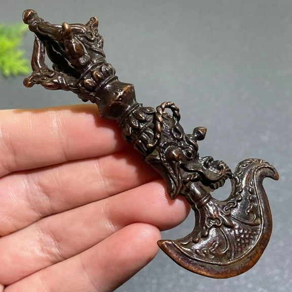 Solid Brass Vajra Dragon Head Statue Tibetan Nepalese Ritual Tool Buddhist Ornament Spiritual Altar Decoration Collectible