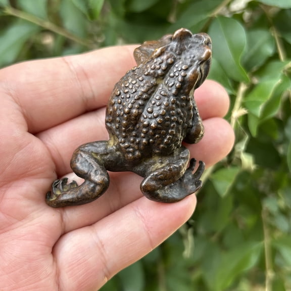 Solid Bronze Toad Figurine Handmade Frog Statue Tea Pet Animal Sculpture Desk Decor Collectible Lucky Gift