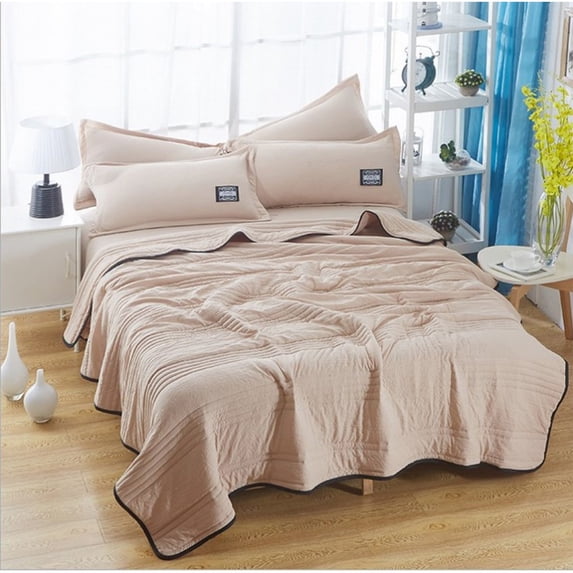 Solid Color Cooling Summer Quilt, Vacuum-Packable Lightweight Conditioning Blanket with Fade-Proof Fabric, Breathable Washable Bedding for Hot Nights and Guest Use