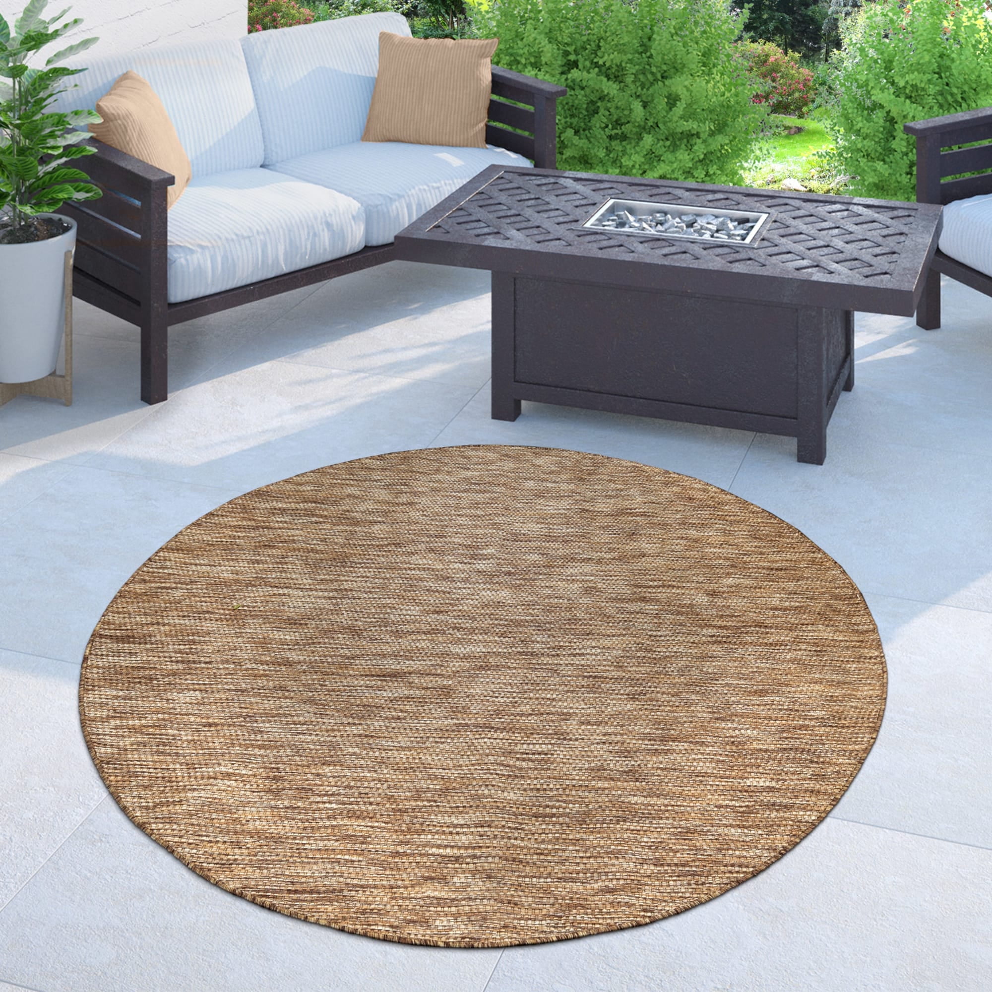 Solid Outdoor Rug for Patio or Balcony in Mottled Brown Beige
