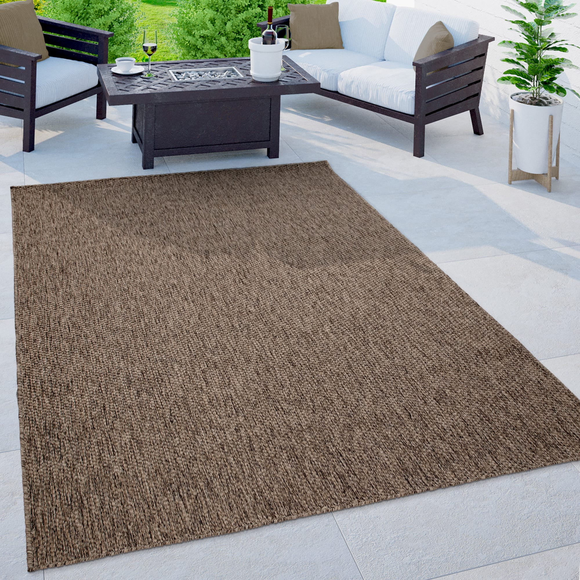 Solid Outdoor Rug for Patio or Balcony in Mottled Brown
