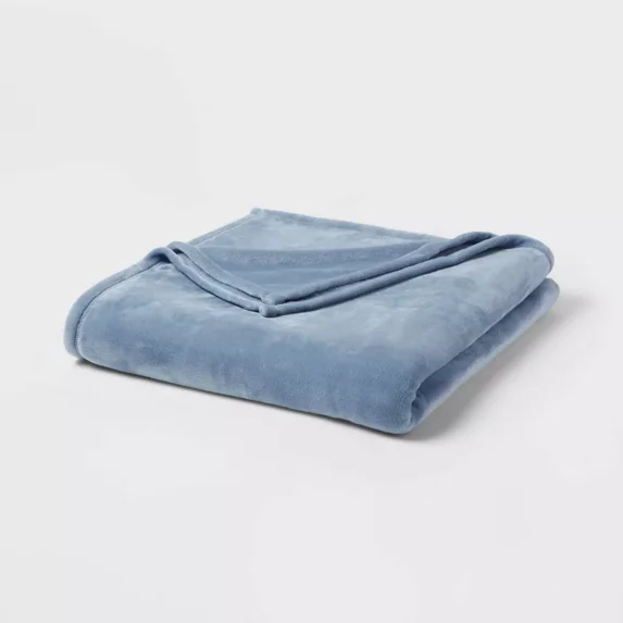 Solid Plush Bed Blanket