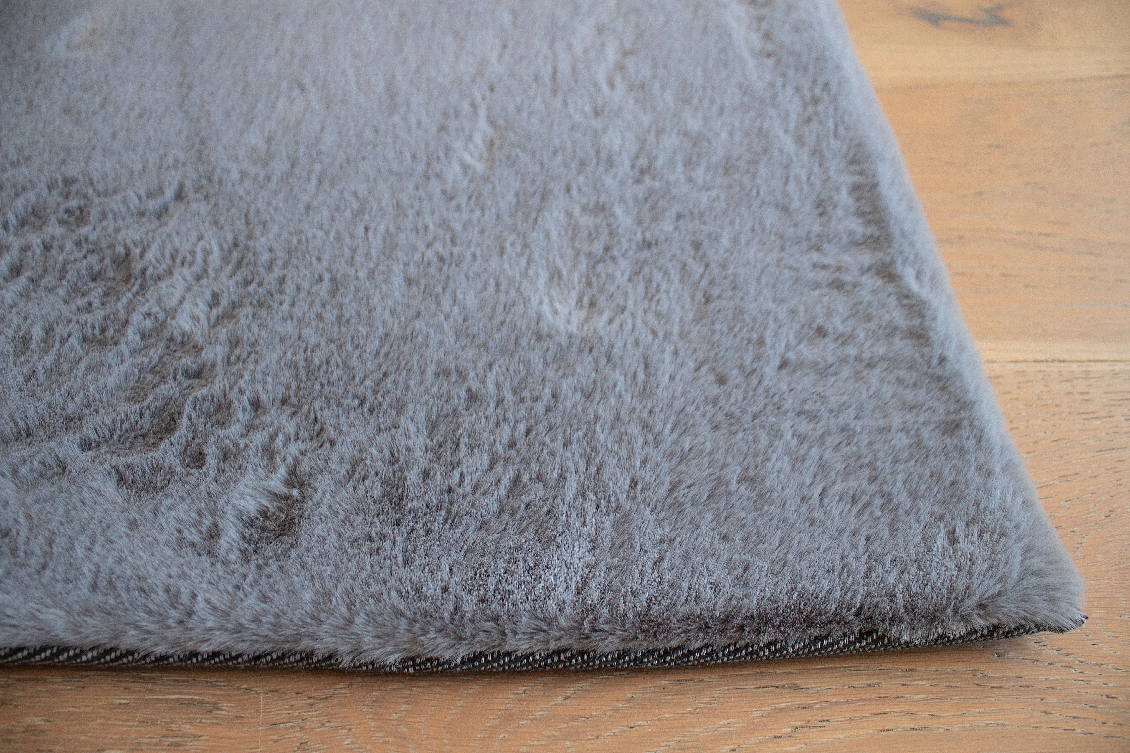 Solid Plush Pile Quality Faux Rabbit Skin Animal Skin 6’x9’ Feet ...