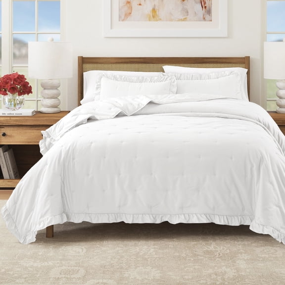 Solid Quilt Set - Lightweight, Soft, All-Season - 3-Piece Dot Stitch Ruffled Bedding Set (King / California King, White)