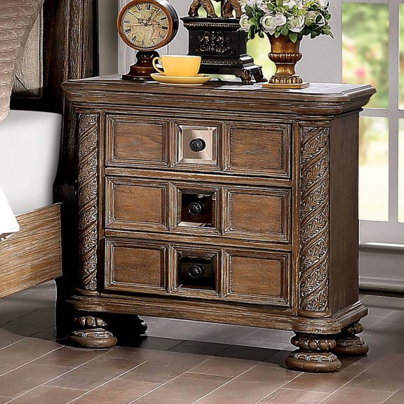 Solid wood bedside stand / Full-extension ball bearing glides / Ensure smooth drawer operation