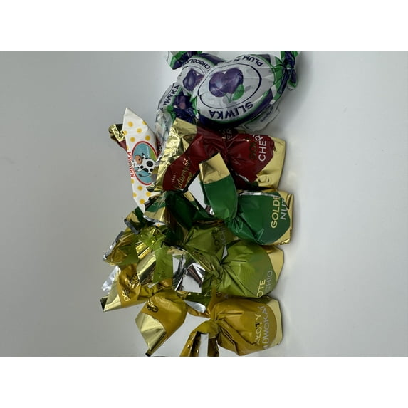 Solidarnosc Candy Mix 1 LB Milky Cream Fudge/Plum In Chocolate/Golden Nut/Golden Pistachio/Golden Cherry/Golden Adwokat