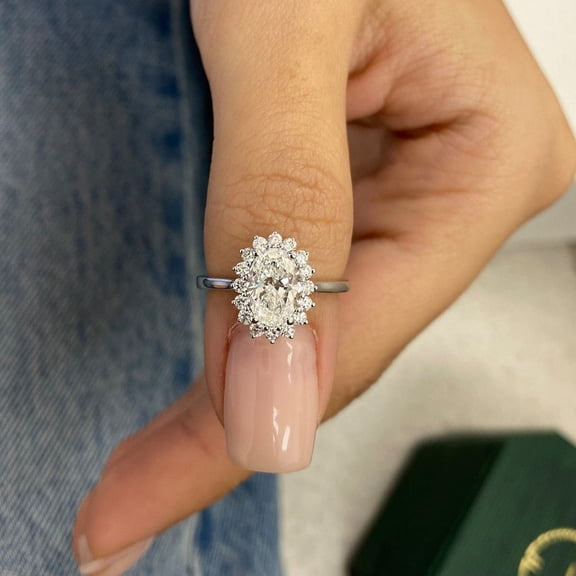 Solitaire Brilliance 1CT Oval Moissanite Halo Cluster Engagement Ring for Women 10k White Gold Size 8