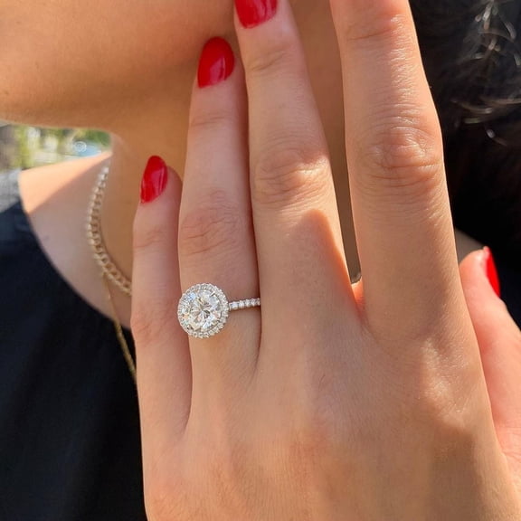Solitaire Brilliance 1CT Round Cut Moissanite Halo Setting Engagement Ring for Women 10k White Gold Size 5