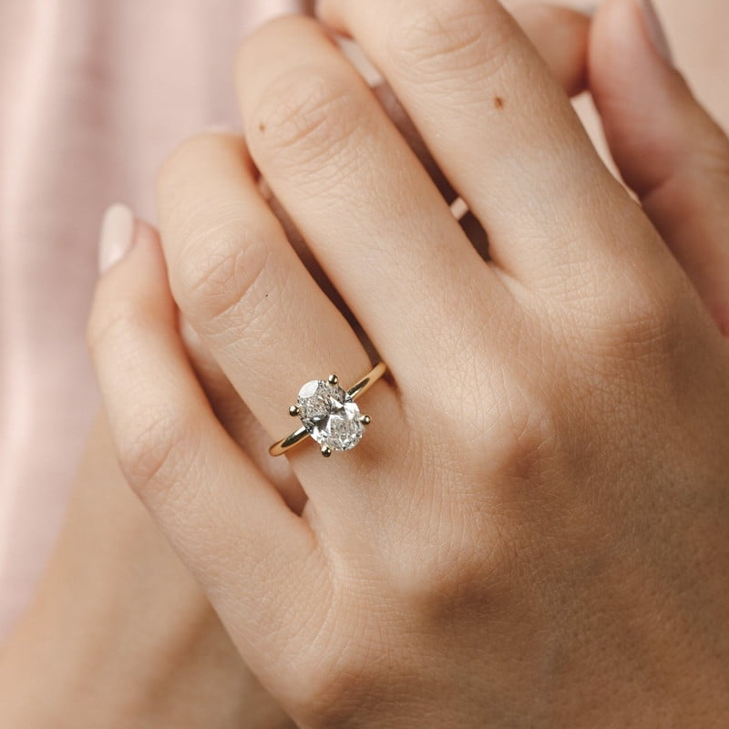Solitaire Brilliance 2ct Oval Moissanite Engagement Ring for Women 10k Yellow Gold Ring Size 9.5