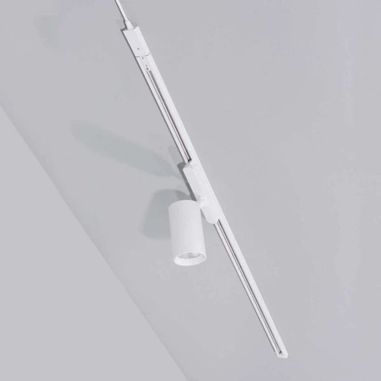 Soltech Solutions Highland Track Light System White
