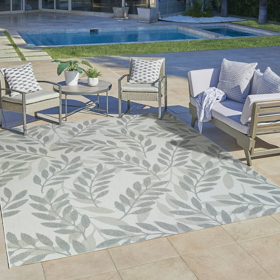 Solterra Ramo Indoor/ Outdoor Polypropylene Gray Flat Weave Area Rug, 5x8