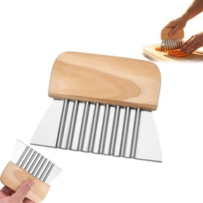 SomWiBe Stainless Steel Crinkle Cutter for Vegetables & Fruits, Wavy Potato & Carrot Slicer with Comfortable Handle, Multi-Function Kitchen Tool, Dishwasher Safe (1PC, Silver)