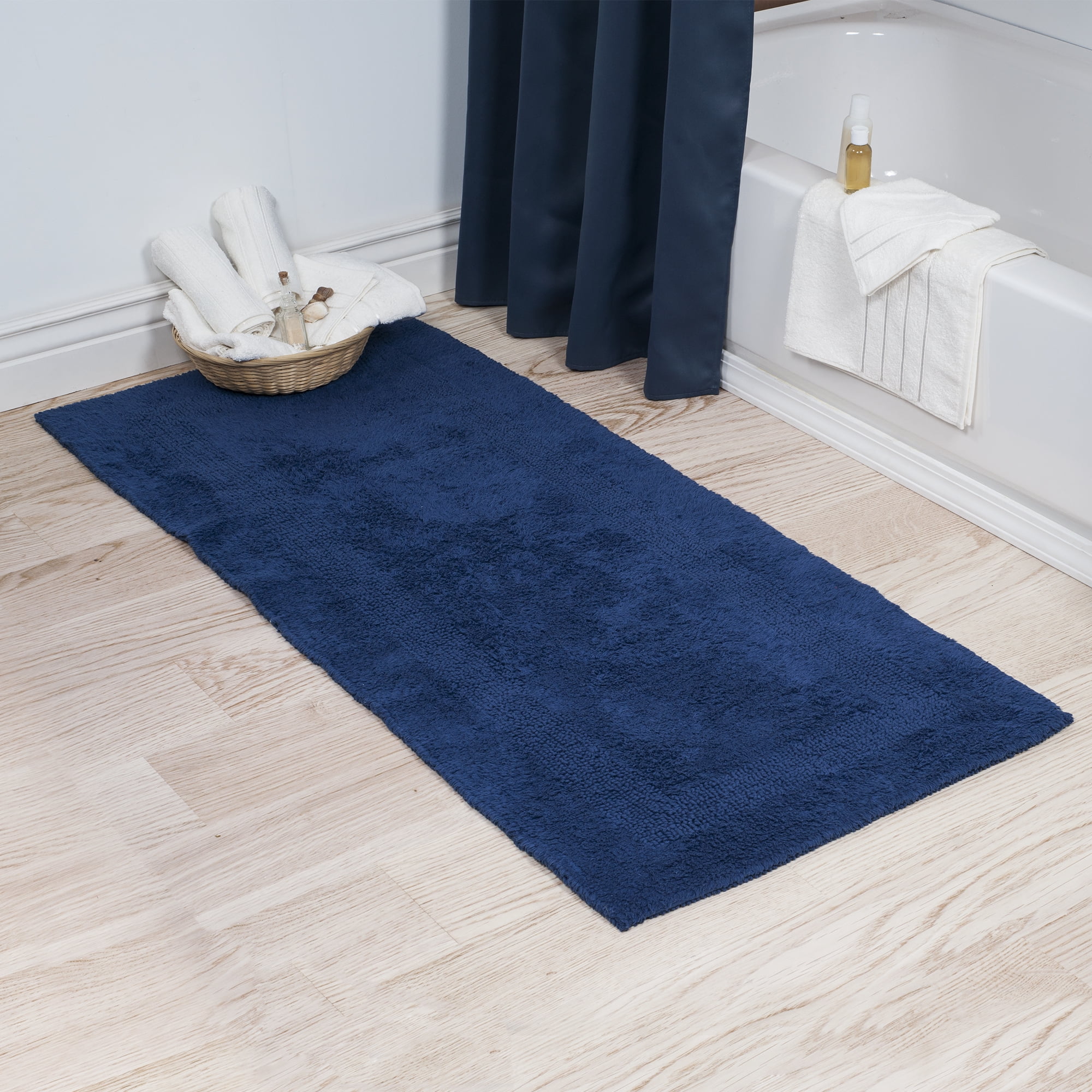 Leavenworth Polyester Anti-Skid Bath Mats, Hand Woven Luxury Rectangle Non Slip Bathroom Rugs Eider & Ivory Size: 17 x 24, Color: Navy