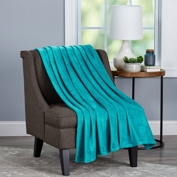 Somerset Home 70x60-Inch Microfiber Polyester Velvet Throw for Adult (Lagoon Green)