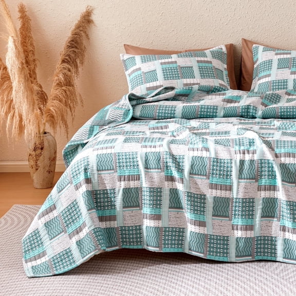 Sonive King Boho Patchwork Jacquard Air-Layer Quilt Set, Lightweight All Season Bedspread with 2 Pillow Shams, Teal