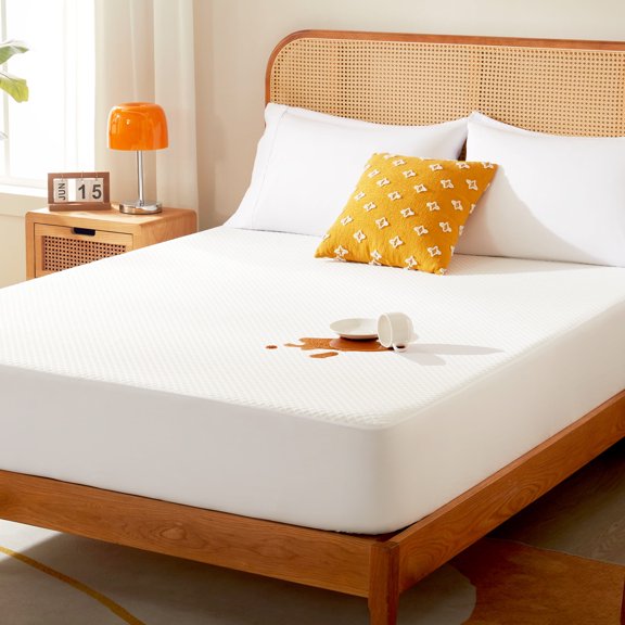 Sonive Queen Mattress Protector, Waterproof Air Layer Mattress Cover with Deep Pocket, Breathable, Washable, Hotel Quality, White