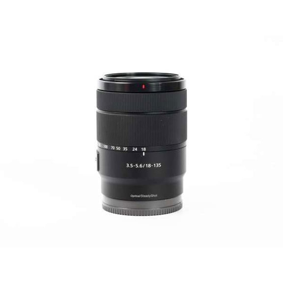 Sony E 18-135mm f/3.5-5.6 OSS Lens - International Version