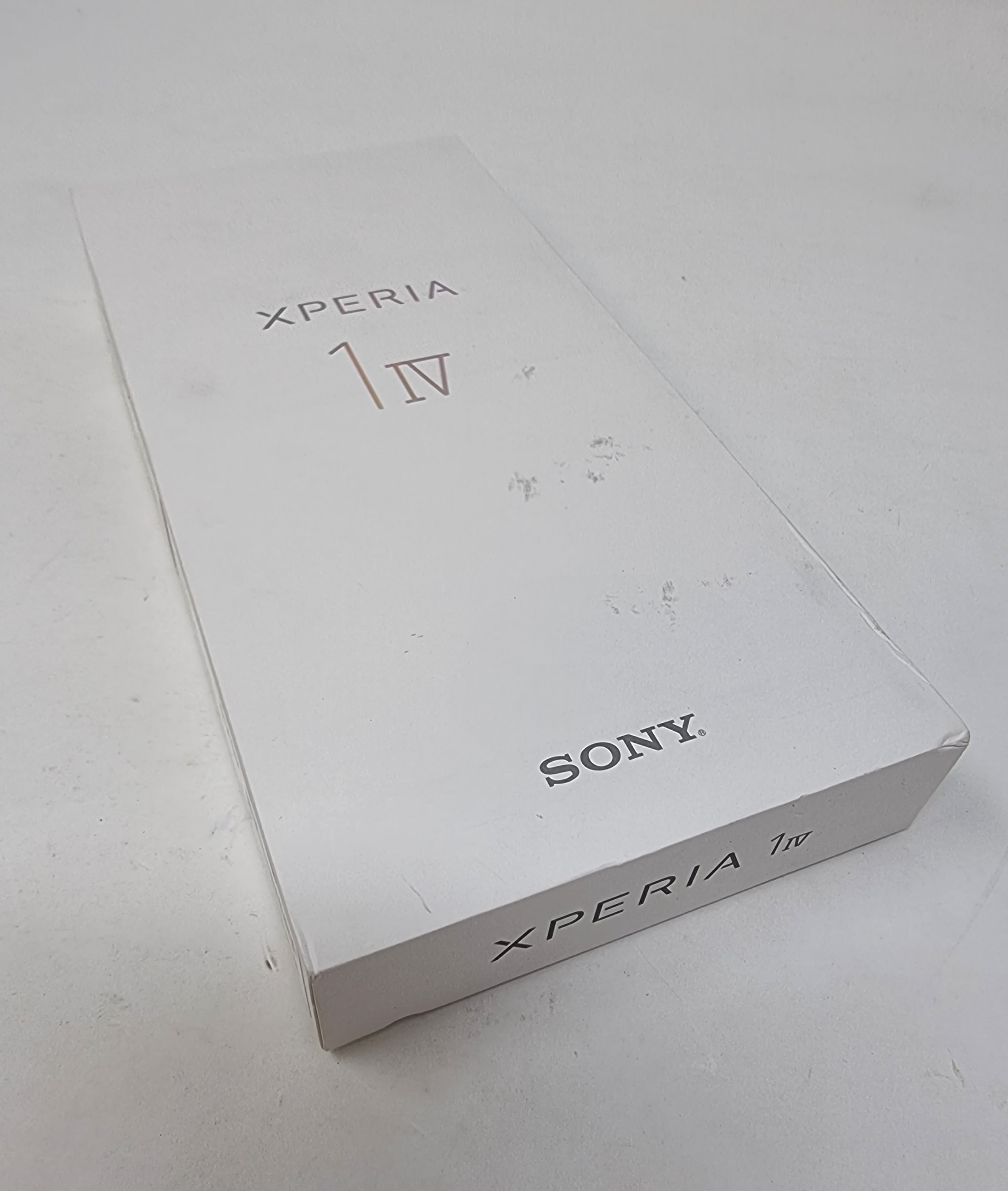 Sony Xperia 1 IV Cell Phone, 5G Dual SIM, 256GB, 12GB RAM, GSM