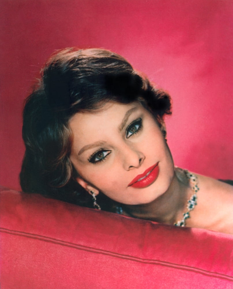 Sophia Loren Canvas Art - (16 x 20)