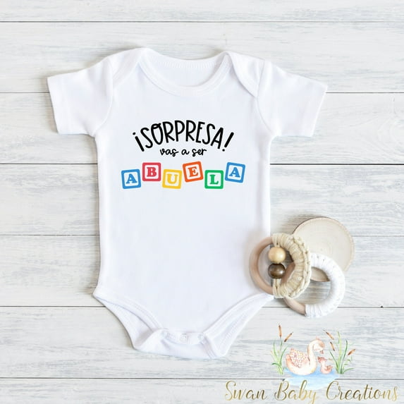 Sorpresa Vas A Ser Abuela Bodysuit, Spanish Pregnancy Announcement Outfit, Grandma-To-Be Reveal Gift, Cute Baby Bodysuit For Abuela, Grandma Cute And Cool Baby Bodysuit, Baby Bodysuit Lat 4424