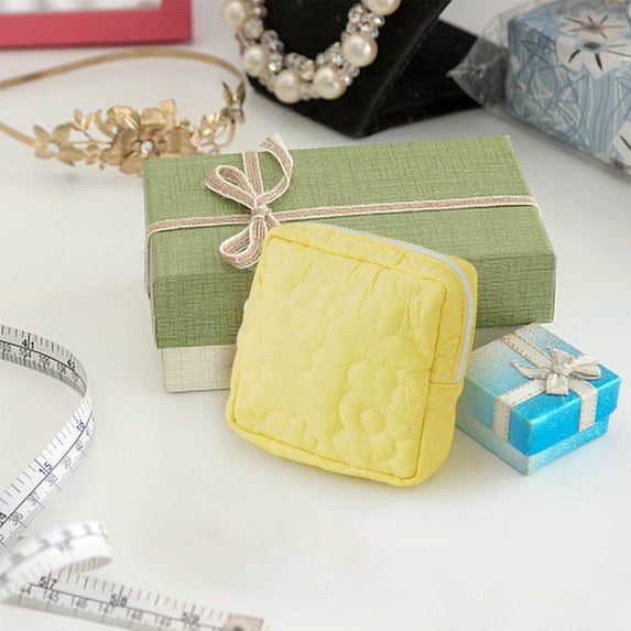 SouMaox Sanitary Napkin Storage Bag Zippered Period Pouch Menstrual Pad Holder Organizer for Travel Handbag Backpack Office Desk