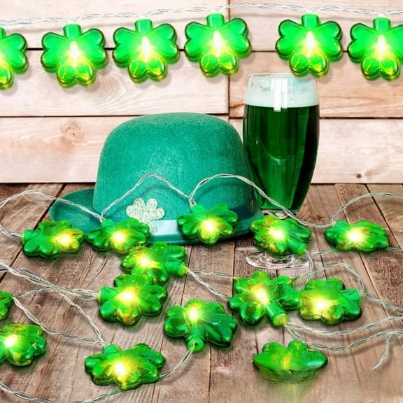 SouMaox Shamrock String Lights, Battery Operated Festive Glow, Vivid Green Illumination, Decorative Ambience Lighting for Holiday Gathering