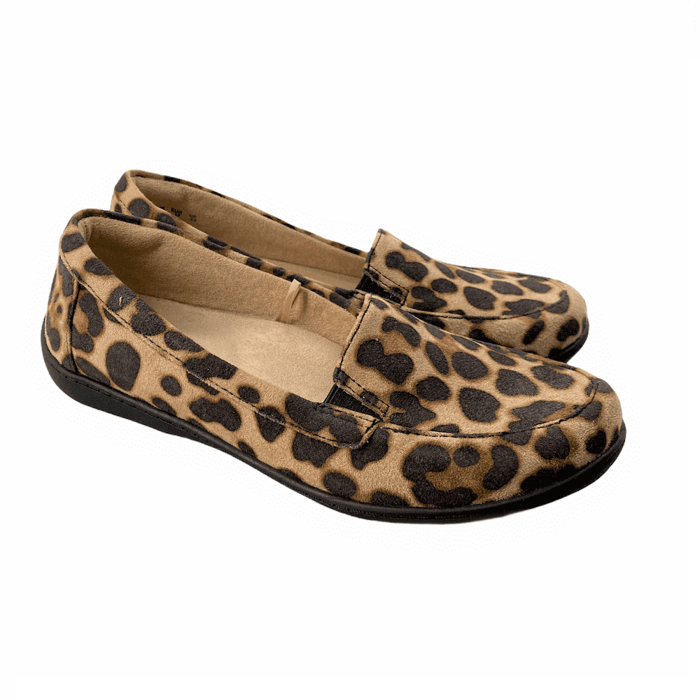 Naturalizer leopard sales print shoes